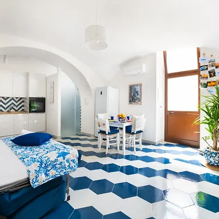 Holiday home Luminoso E Romantico Anyma Massa Lubrense