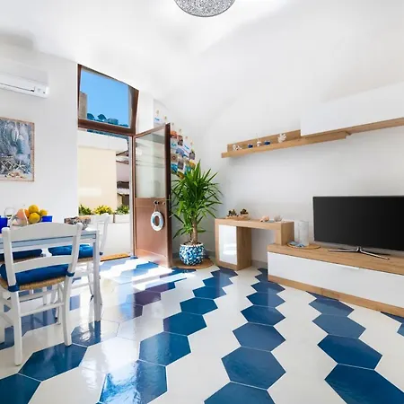 Luminoso E Romantico Anyma Holiday home *